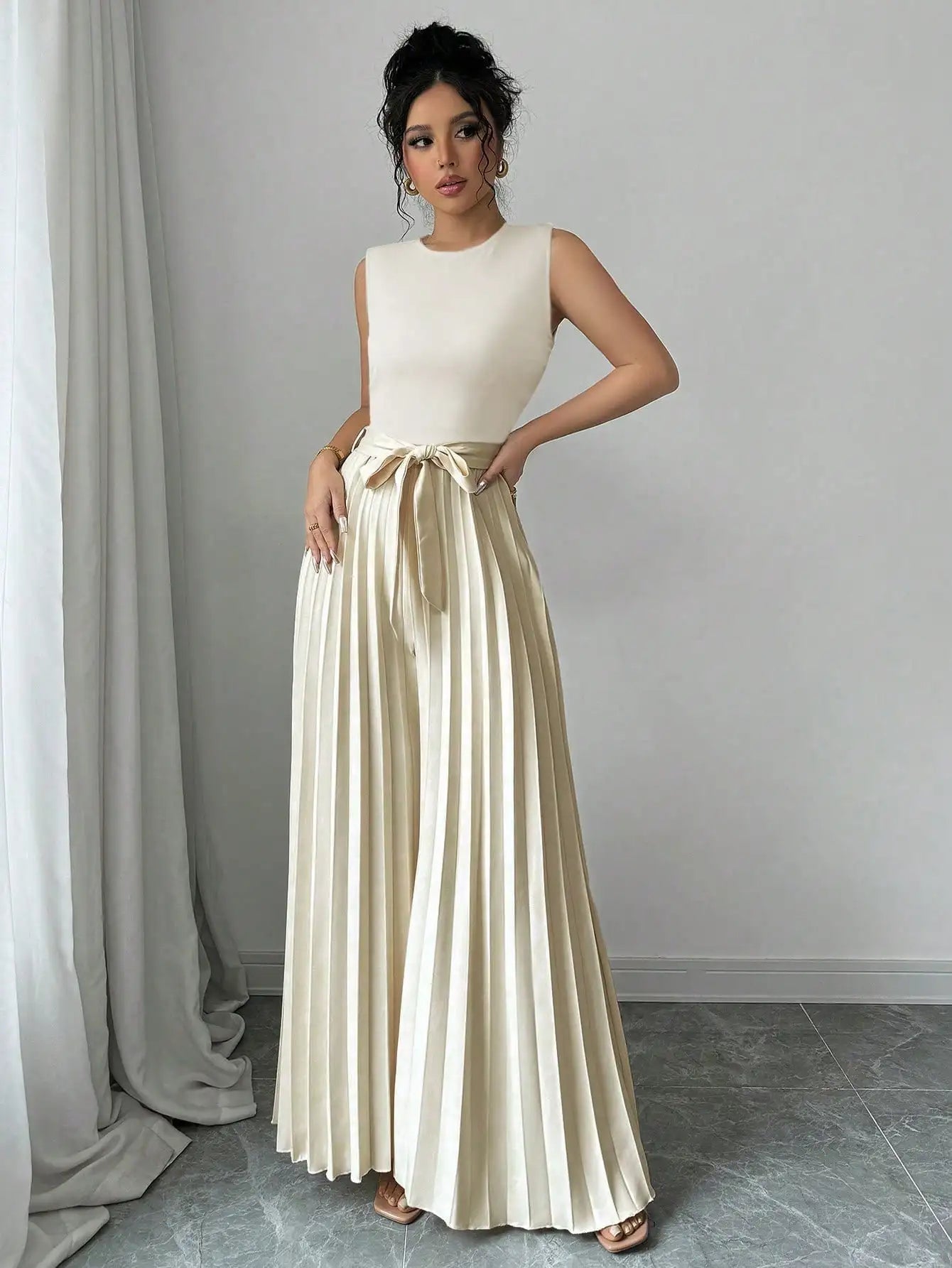 2026 New Fashion Women's Sleeveless Pleated Wide Leg Jumpsuit High Waist Tie Belt Backless Elegant Party Romper